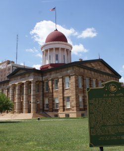 Old IL state house