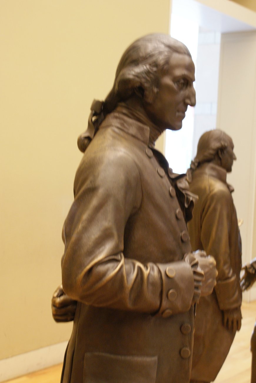 George Washington statue