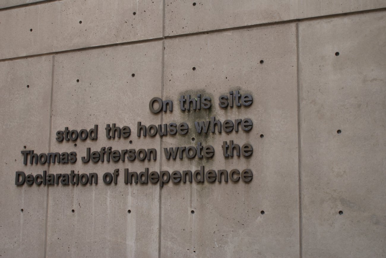 Declaration House sign