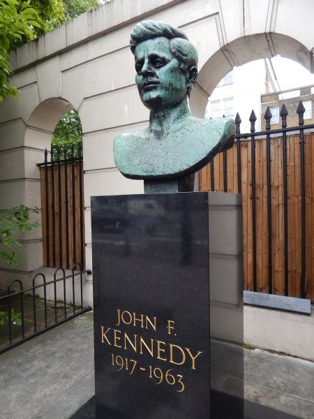 JFK Memorial Bust