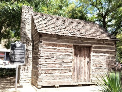 Pioneer Log Cabin