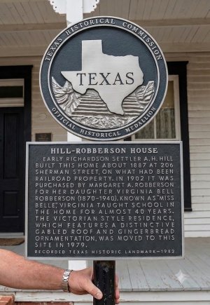 Texas Historical Commission marker (1982)
